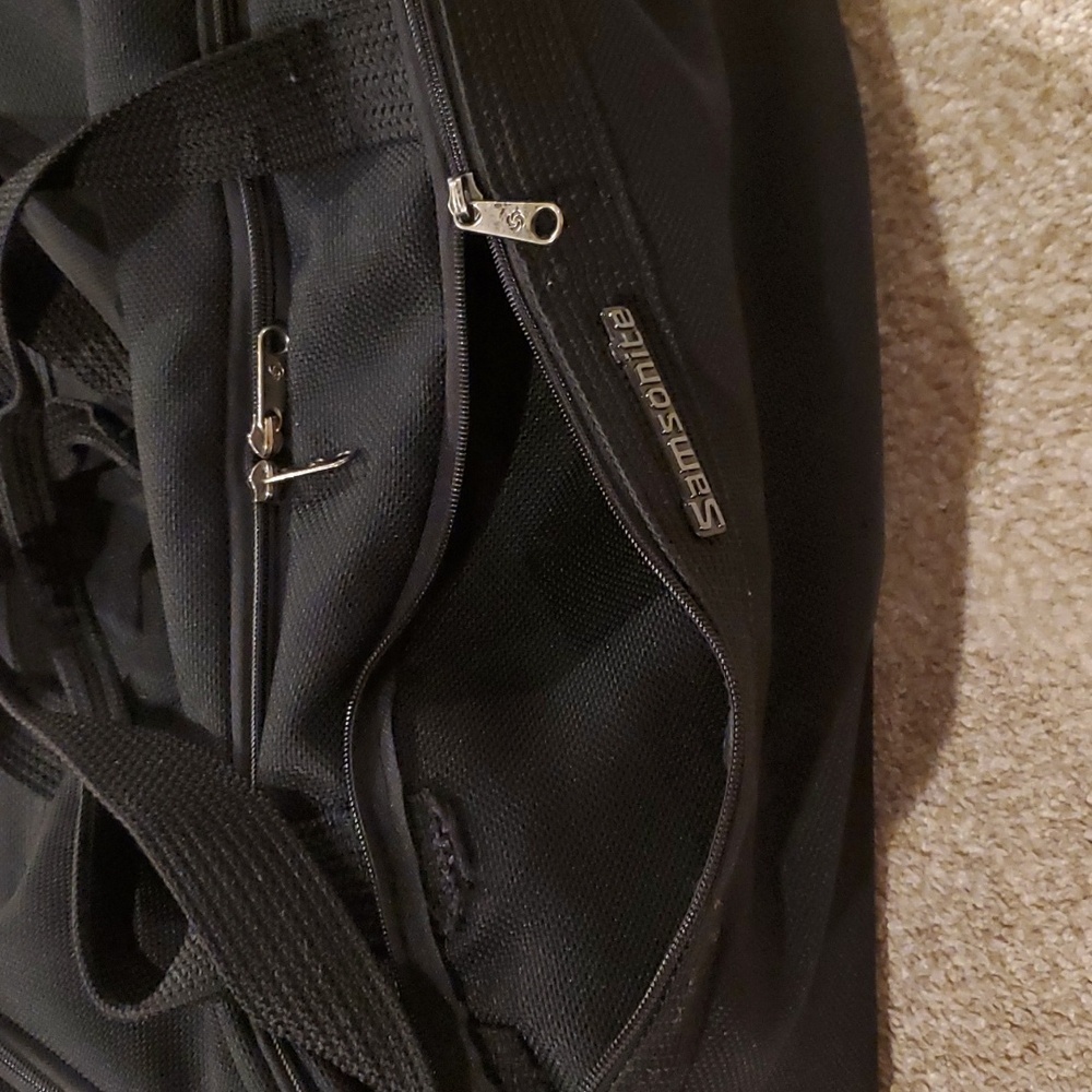 Samsonite Duffle Bag Black 20" Shoulder Travel Bag - Picture 2 of 16